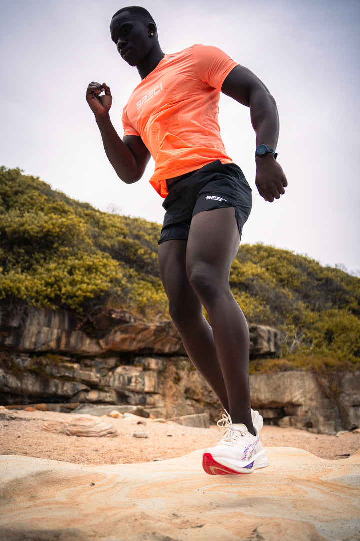 Latitude Short - Carbon