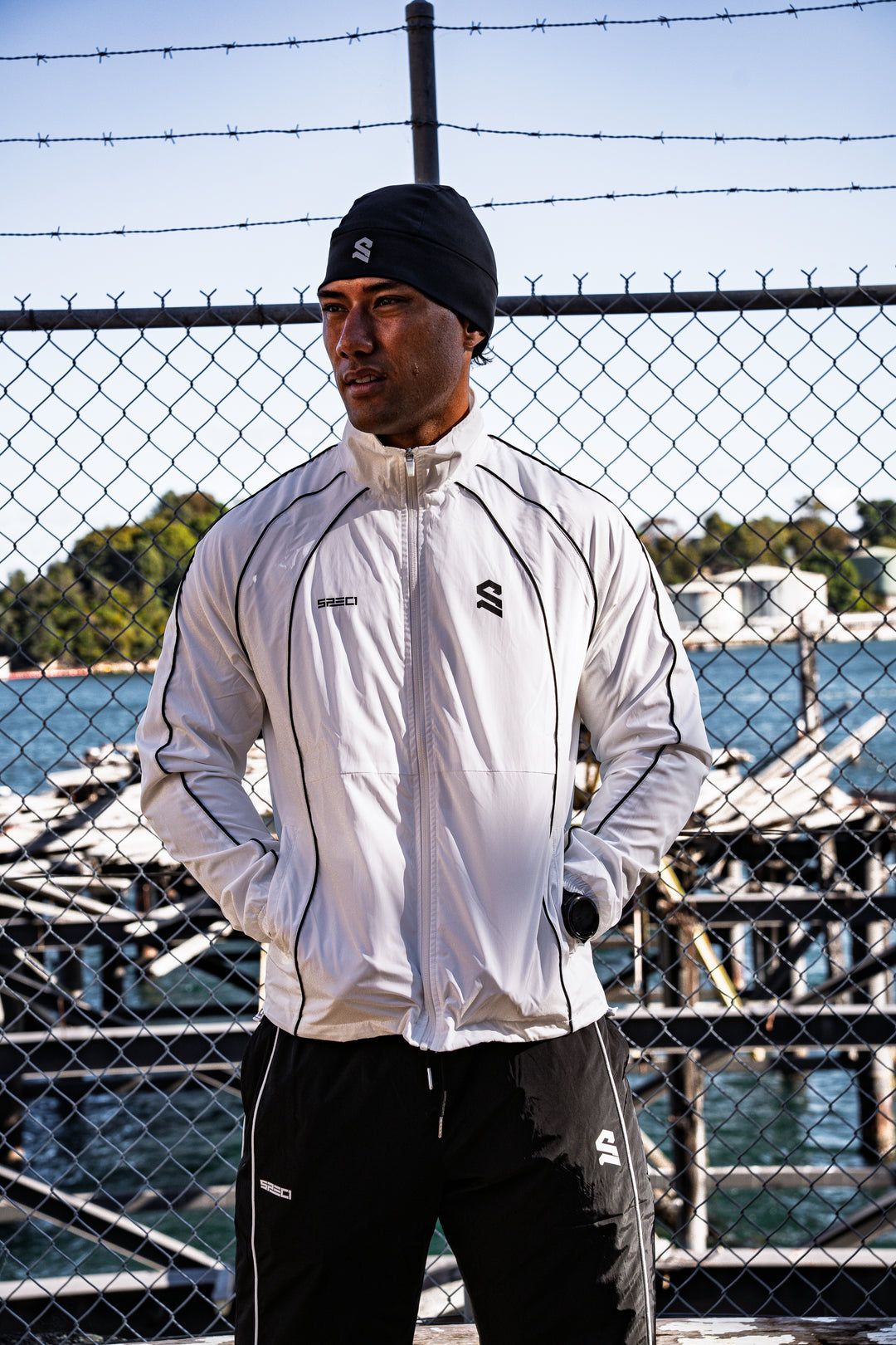 Vanguard Windbreaker - Salt